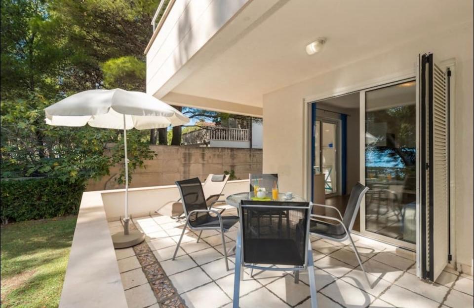 Apartment Promenade Zlatni Rat 波尔 外观 照片