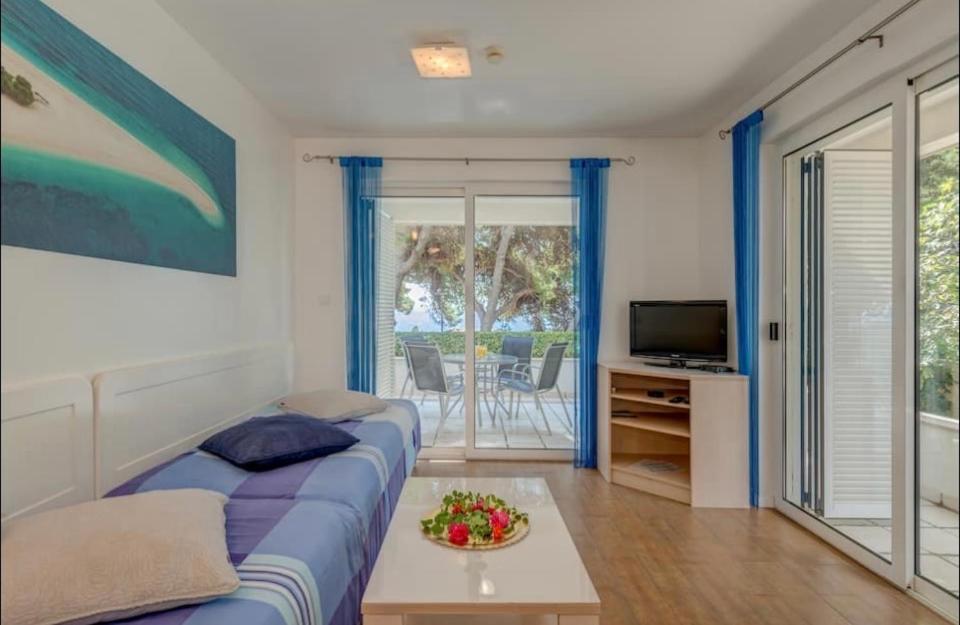 Apartment Promenade Zlatni Rat 波尔 外观 照片