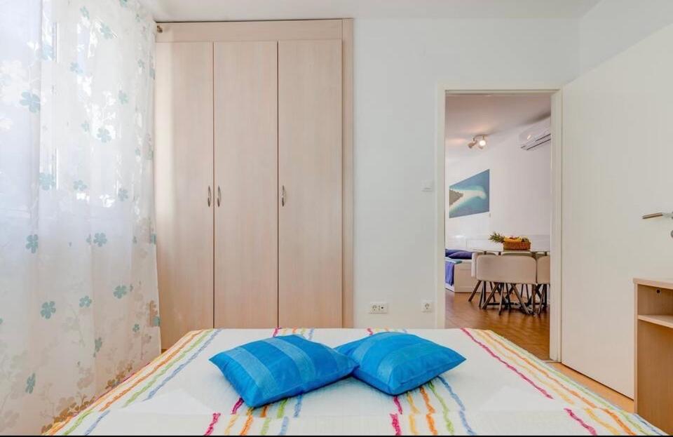Apartment Promenade Zlatni Rat 波尔 外观 照片